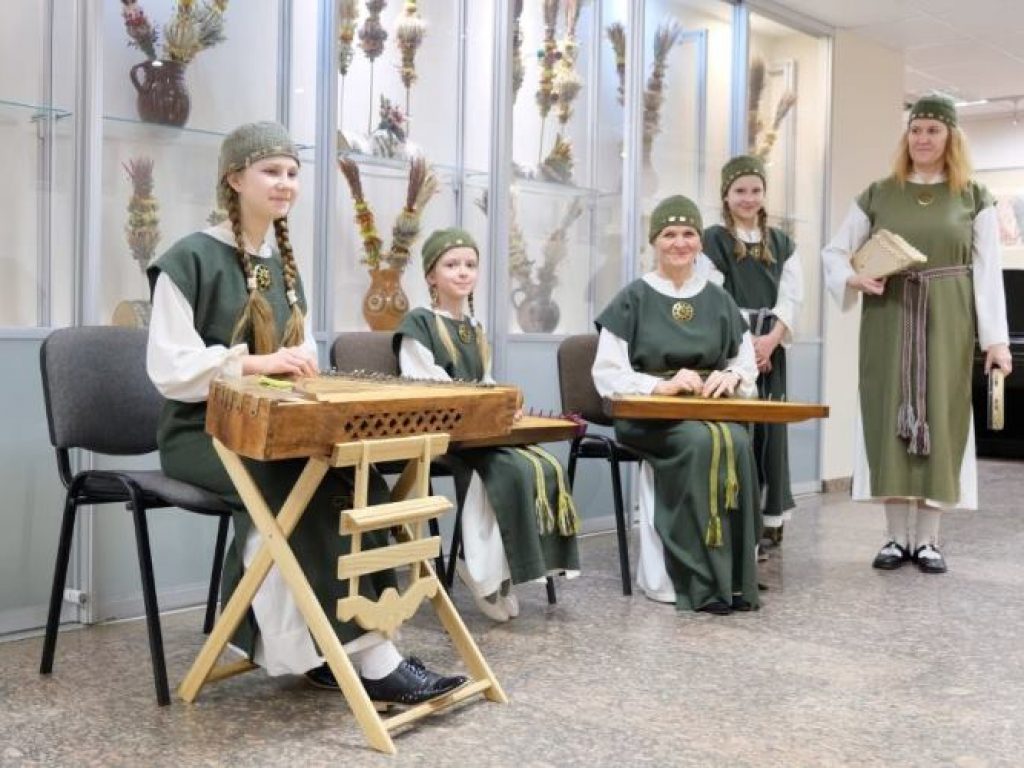 Verbą rišu – tradicijas tęsiu