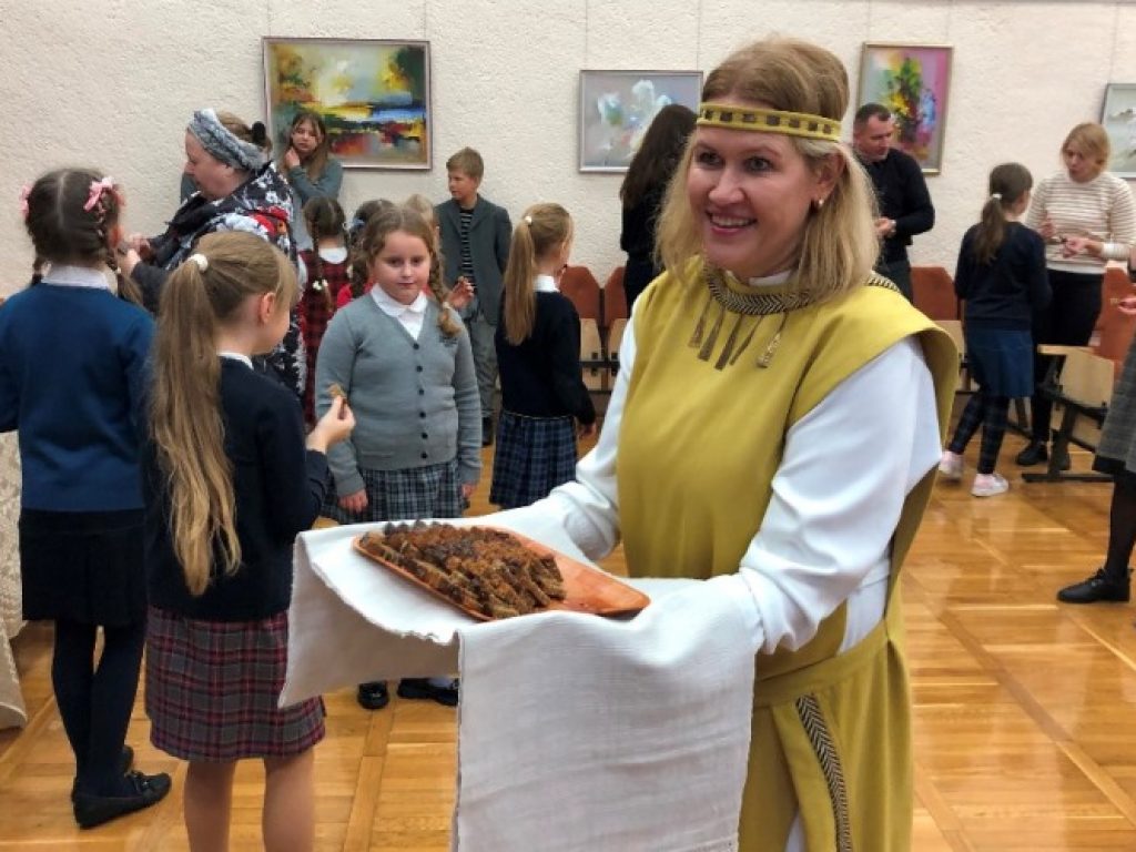 Dzūkiška vakaronė „Gardziai kvepia duonelė“