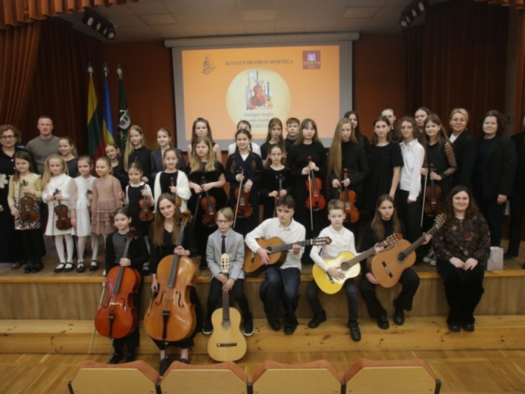 XIV Dzūkijos krašto styginių instrumentų festivalis-maratonas „Archinfesta“